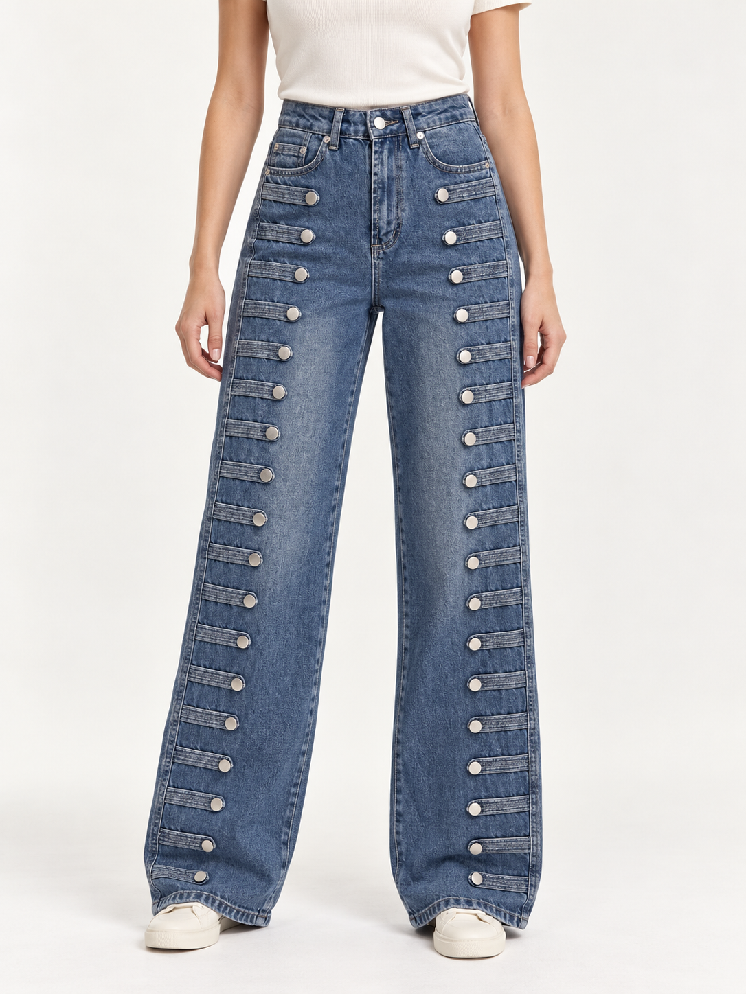 Button-Detail Wide-Leg Jeans